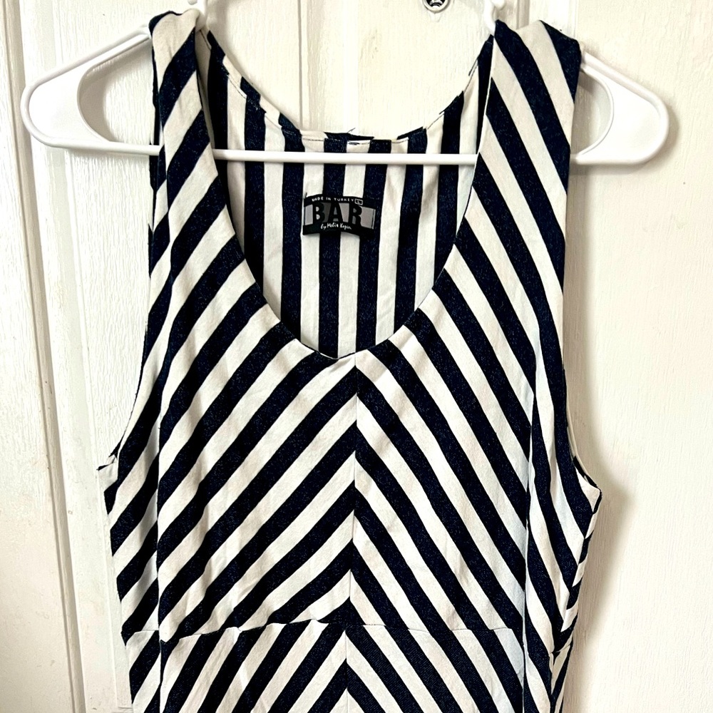 Med dress